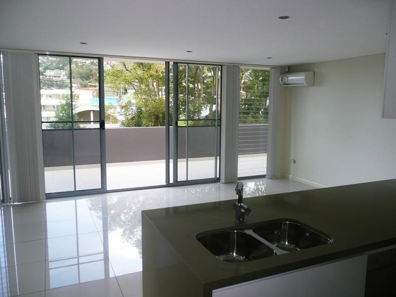 1/24 Kurrawyba Avenue, Terrigal NSW 2260